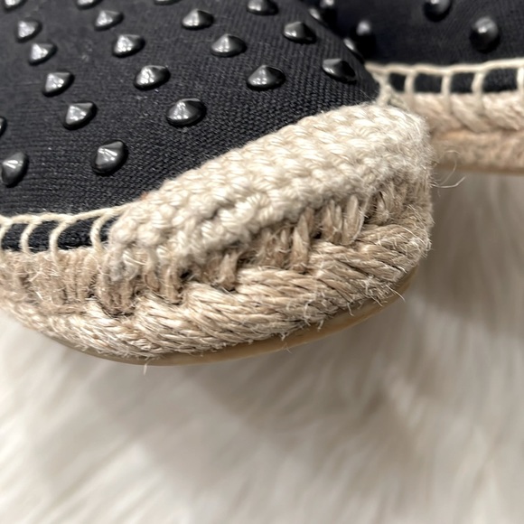 SAINT LAURENT Studded Espadrilles - Picture 11 of 16